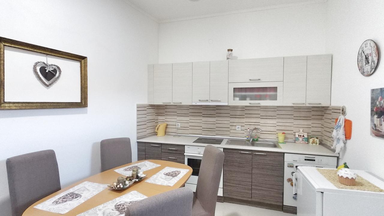Apartment Milijana Subotica Extérieur photo