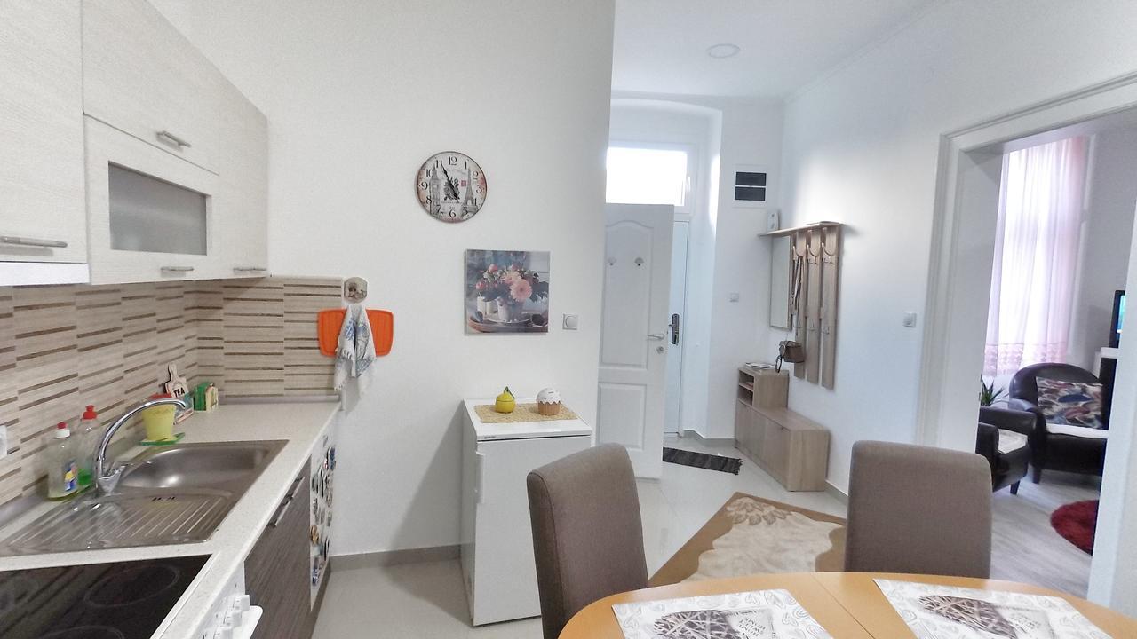 Apartment Milijana Subotica Extérieur photo